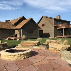 Foxtail Cabins - Water's Edge Cabin