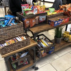 Greek From Greece - Bags of chips, granola bars, and other things if you wanted a quick bite. (1/1/2019)