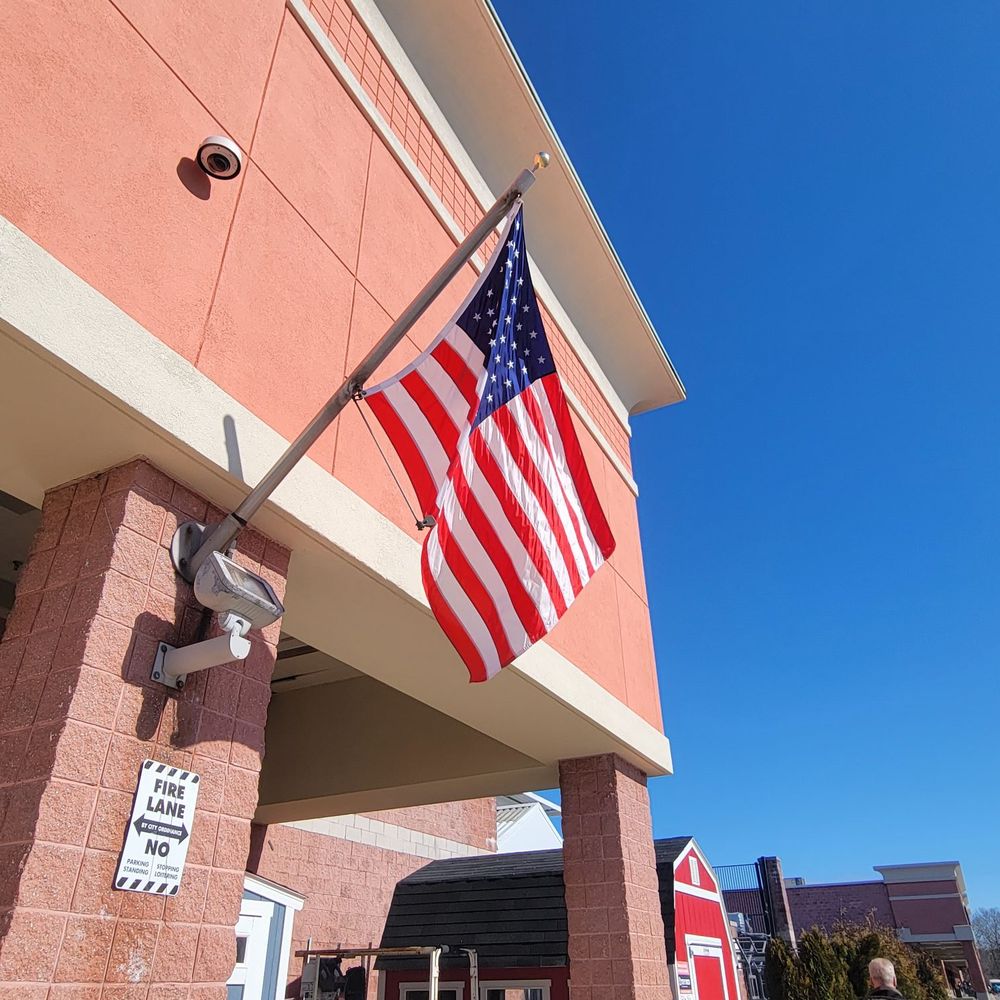 The Home Depot - Nurseries & Gardening Near Me - Riverhead, New York