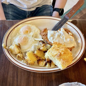 Winnie & Ethel's Downtown Diner - The country fried steak! - Diners Near Me - Las Vegas, Nevada Winnie & Ethel's Downtown Diner - The country fried steak! - Diners Near Me - Las Vegas, Nevada