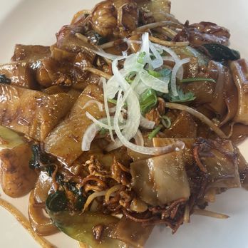 Golden Gate Pho - Seafood chow fun - Vietnamese Near Me - Oakley, California Golden Gate Pho - Seafood chow fun - Vietnamese Near Me - Oakley, California