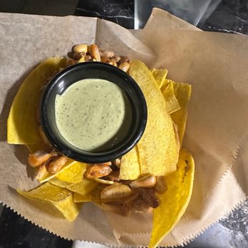 CVI.CHE 105 - Canchita and fried plantain chips - Peruvian Near Me - Miami, Florida CVI.CHE 105 - Canchita and fried plantain chips - Peruvian Near Me - Miami, Florida