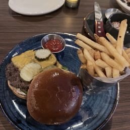 Eureka American Burger - Wednesday Specials Eureka American Burger - Wednesday Specials