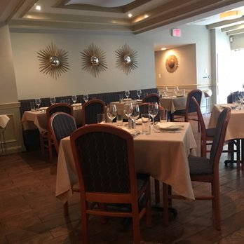 Yayla Bistro - Dining area - Mediterranean Near Me - Arlington, Virginia Yayla Bistro - Dining area - Mediterranean Near Me - Arlington, Virginia