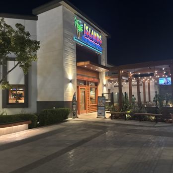 Islands Restaurant - Burgers Near Me - Manhattan Beach, California