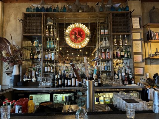 Bon Vivant Market & Café by null