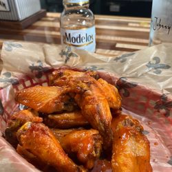 Uncle Johnny's - Fire wings