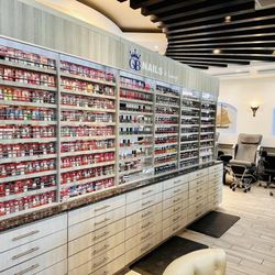 QB Nails & Lounge