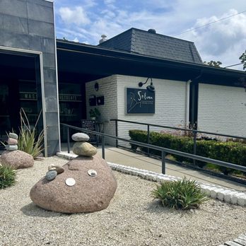 Soluna Yoga+Spa - Yoga Near Me - Jacksonville, Florida