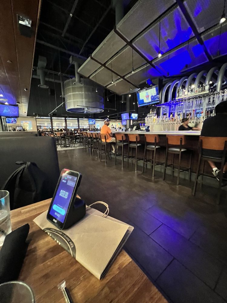 Yard House