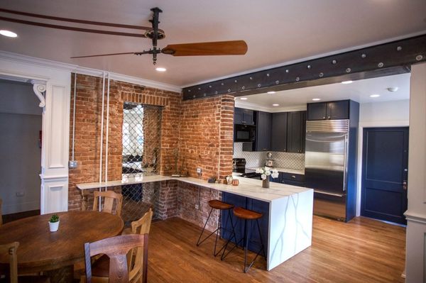 The Dove Inn by null