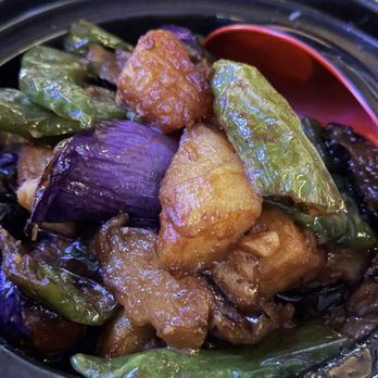 District Kitchen - 3 Fresh - Chinese Near Me - Malden, Massachusetts District Kitchen - 3 Fresh - Chinese Near Me - Malden, Massachusetts