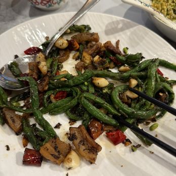 Nong Geng Ji - String beans - Chinese Near Me - Queens, New York