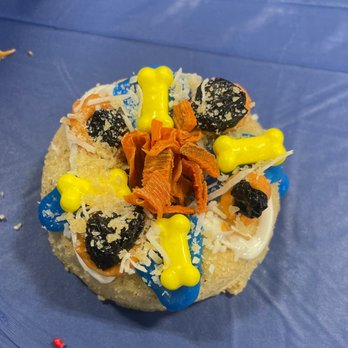 Zoom Room Dog Training - Doggy Donut Decorating - Pet Training Near Me - Overland Park, Kansas