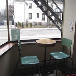The Abbott - Window seats for two