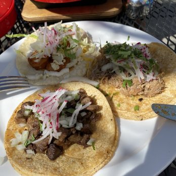 5 Rabanitos - Carne Asada, Shrimp, Carnitas Tacos - Mexican Near Me - Chicago, Illinois