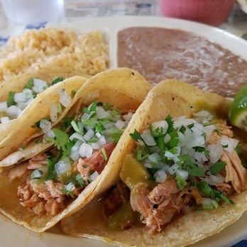 Tacos Ernesto - Tacos con pollo en chili chipotle (verde). LOVE at first bite! - Mexican Near Me - Fort Worth, Texas Tacos Ernesto - Tacos con pollo en chili chipotle (verde). LOVE at first bite! - Mexican Near Me - Fort Worth, Texas