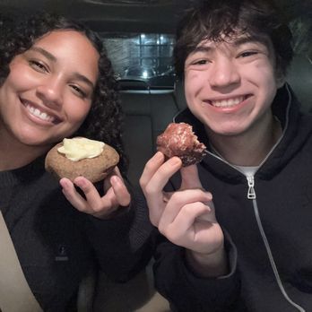 Holtman's Donut Shop - 1 Dozen Mixed - Donuts Near Me - Cincinnati, Ohio