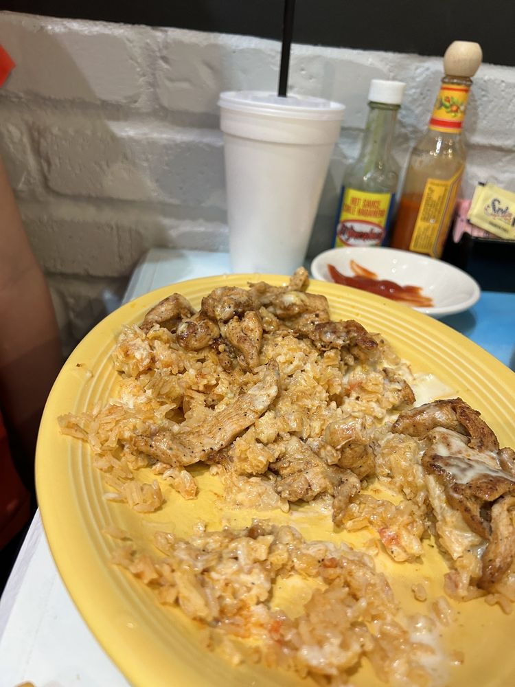 Mariachis Mexican Grill