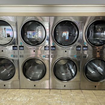 Dirty Dungarees - Laundromat Near Me - Columbus, Ohio