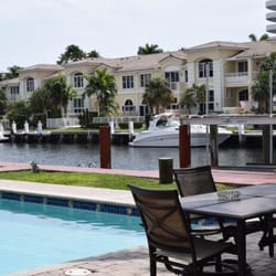 Maxima Property Management - Amazing vacation home for short term rental.  Located in the heart of Hallandale Beach Florida...