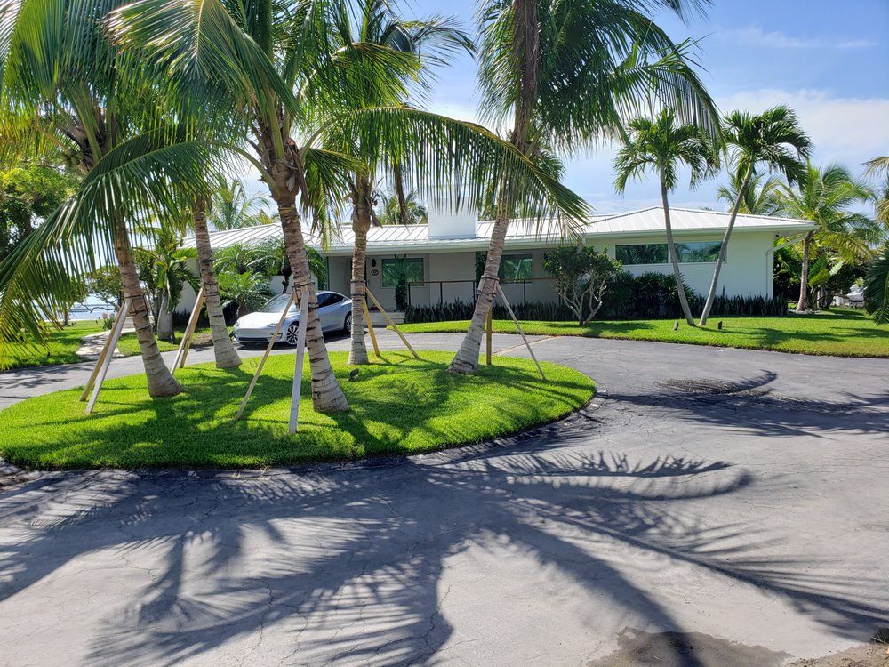 Slide of Fine Design Builders