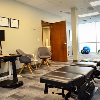 Integrity Chiropractic - Welcome to the Treatment Room. In this space we offer manual therapy, exercise therapy, cold laser, and chiropractic manipulation. - Chiropractors Near Me - Kirkland, Washington Integrity Chiropractic - Welcome to the Treatment Room. In this space we offer manual therapy, exercise therapy, cold laser, and chiropractic manipulation. - Chiropractors Near Me - Kirkland, Washington