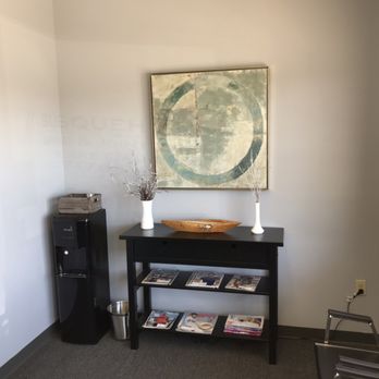 Pregnancy Pain Relief - Waiting Room - Chiropractors Near Me - Columbia, Pennsylvania Pregnancy Pain Relief - Waiting Room - Chiropractors Near Me - Columbia, Pennsylvania