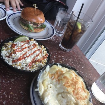Duke's Grocery - Pubs Near Me - Washington, DC, District of Columbia