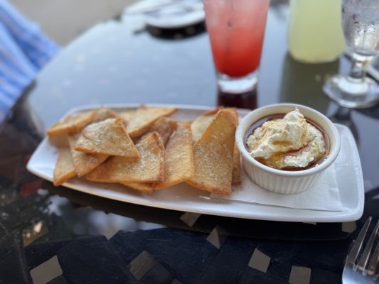 Grand Tavern Troy by null