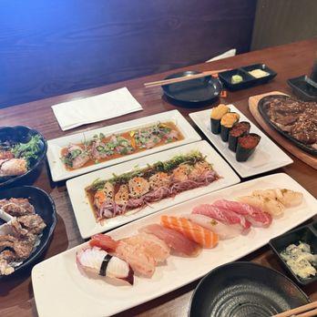 EAT'S SUSHI - Sushi Bars Near Me - Costa Mesa, California