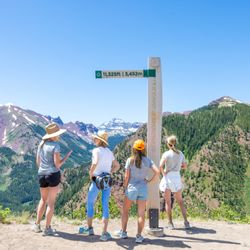 Four Mountain Sports - Alpine Lifestyle