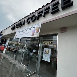 Exterior outside entrance of Da Vien Coffee - Garden Grove, California Exterior outside entrance of Da Vien Coffee - Garden Grove, California