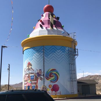 EddieWorld - Eddie World cupcake ~ Up and now running! - Service Stations Near Me - Yermo, California