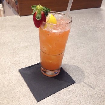 Main Event Orlando - This pretty good strawberry lemonade - Arcades Near Me - Orlando, Florida