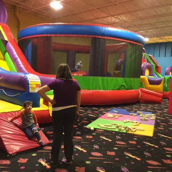 Run Jump-n-Play - Amusement Parks Near Me - Blue Ash, Ohio Run Jump-n-Play - Amusement Parks Near Me - Blue Ash, Ohio