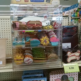 Awesome new pet aisle! Awesome new pet aisle!