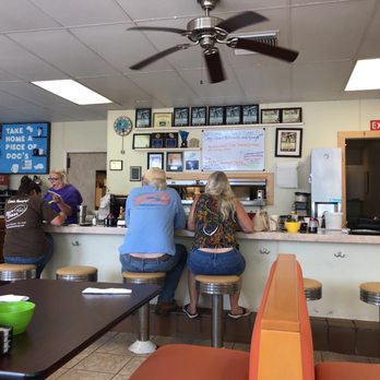 Doc's Diner - Seafood Near Me - Key Largo, Florida