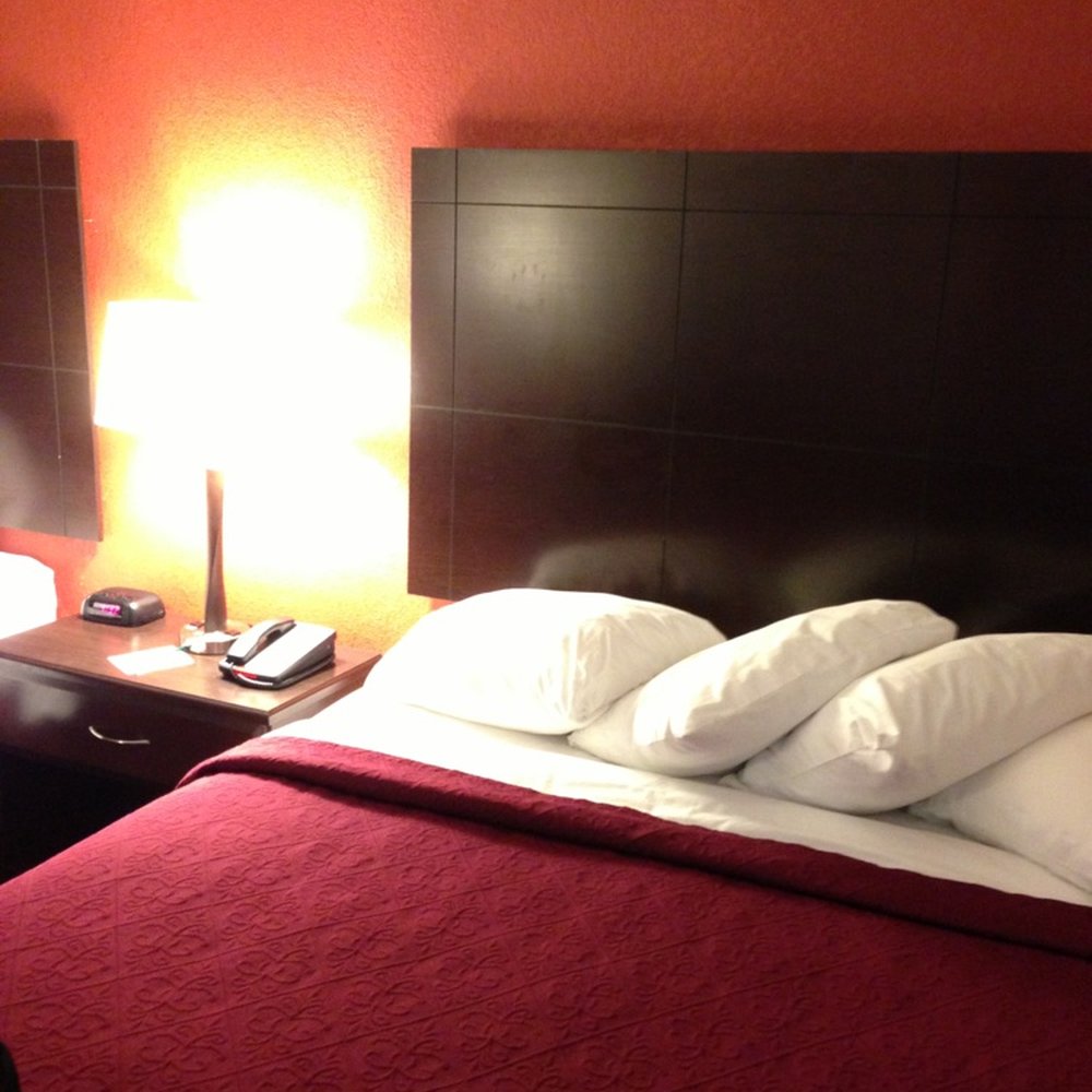 Quality Inn Seymour I-65 - Hotels Near Me - Seymour, Indiana