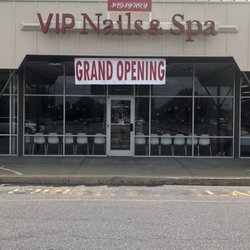 Sadsbury VIP Nails & Spa - Store front