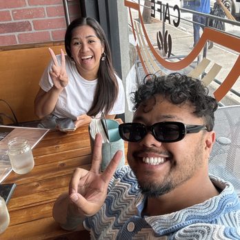Farmhouse Cafe - Just got sat! - Breakfast & Brunch Near Me - Honolulu, Hawaii