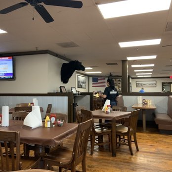 Show Down Steakhouse & Saloon - American Near Me - Mount Vernon, Illinois Show Down Steakhouse & Saloon - American Near Me - Mount Vernon, Illinois