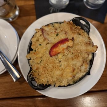 Michael Jordan's Steak House - Lobster Mac - Steakhouses Near Me - Ridgefield, Washington Michael Jordan's Steak House - Lobster Mac - Steakhouses Near Me - Ridgefield, Washington
