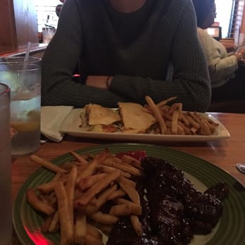 Applebee's Grill + Bar - Riblets and Quesadilla burger - American Near Me - Brooklyn, New York Applebee's Grill + Bar - Riblets and Quesadilla burger - American Near Me - Brooklyn, New York