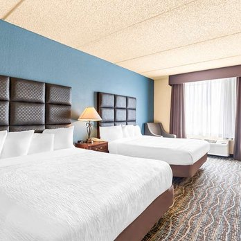 Best Western Holiday Manor - Double Queen - Hotels Near Me - Newton, Iowa Best Western Holiday Manor - Double Queen - Hotels Near Me - Newton, Iowa