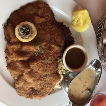 Bavarian Inn - Fried veal with schnitzel - Hotels Near Me - Shepherdstown, West Virginia