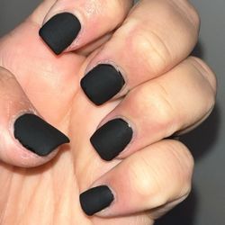 Home Nails Salon & Spa - Very rushed and sloppy job. What is this?! How can someone not see how bad this is and send someone out the door