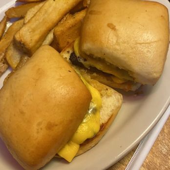 Texas Roadhouse - Mini-Cheeseburgers & Steak Fries - Steakhouses Near Me - Murrells Inlet, South Carolina Texas Roadhouse - Mini-Cheeseburgers & Steak Fries - Steakhouses Near Me - Murrells Inlet, South Carolina