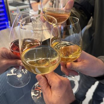 Rosewood Estates Winery - Wineries Near Me - Beamsville, Ontario