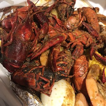Mad Crab Seafood - Crawfish combo - Seafood Near Me - Orlando, Florida